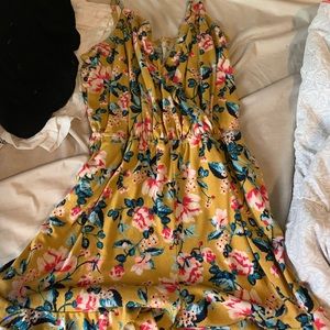 Yellow floral romper from target size XXL
